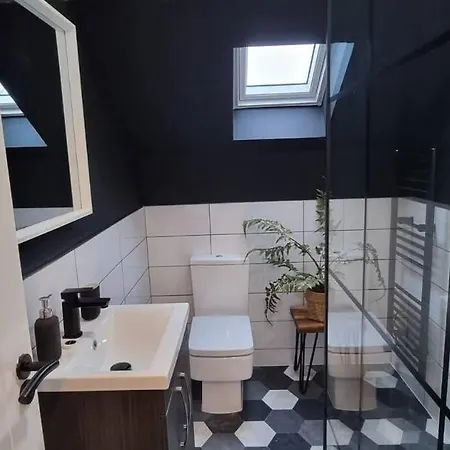 Super Stylish Apartment In Urmston Flat 3 Exterior foto